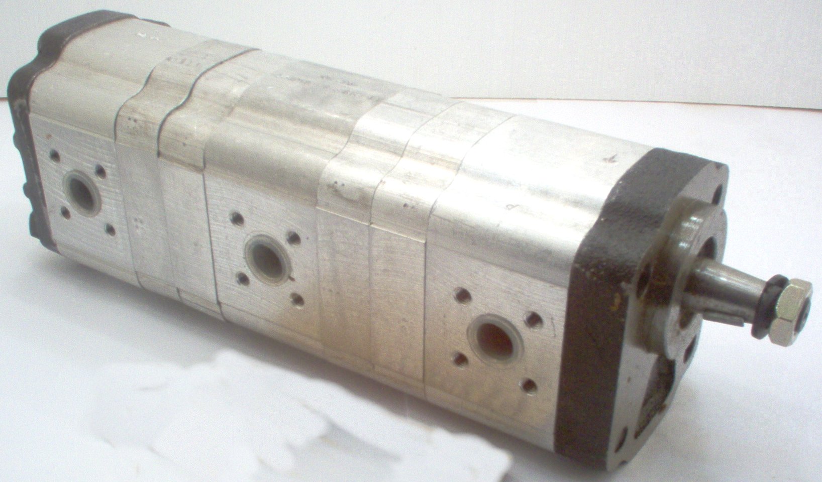 5H3/40259DTZ HEMA PUMP 1P124S124S117SAJT3K White House Products, Ltd