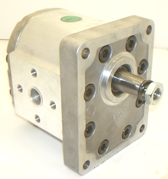 5M1/3S40RO 27CC/REV MARZOCCHI GEAR White House Products, Ltd