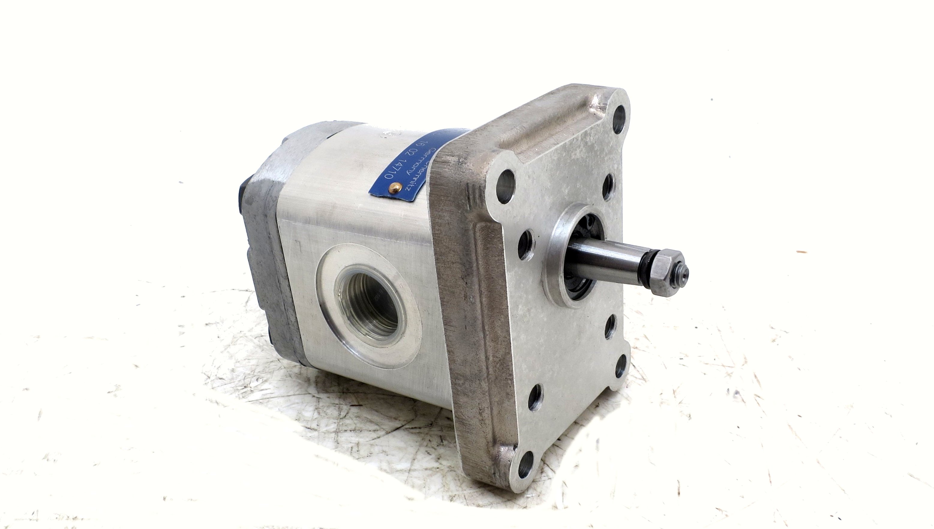 HYDRAULIC GEAR PUMP 4 BOLT FLANGE White House Products, Ltd