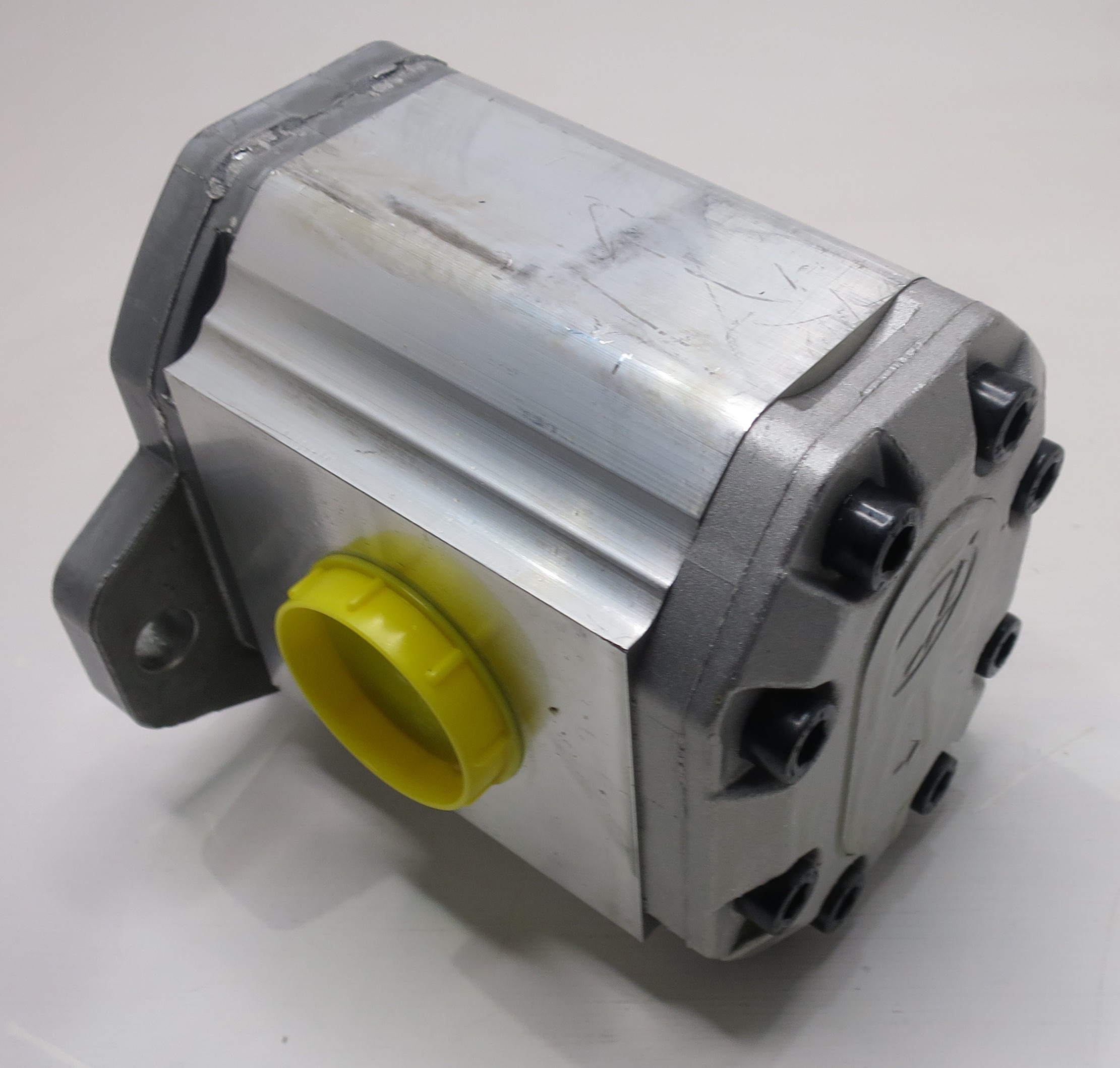 SNP3/C63LLSOB - SNP3 C63L CI07.E / 111.25.135.0C - White House Products ...