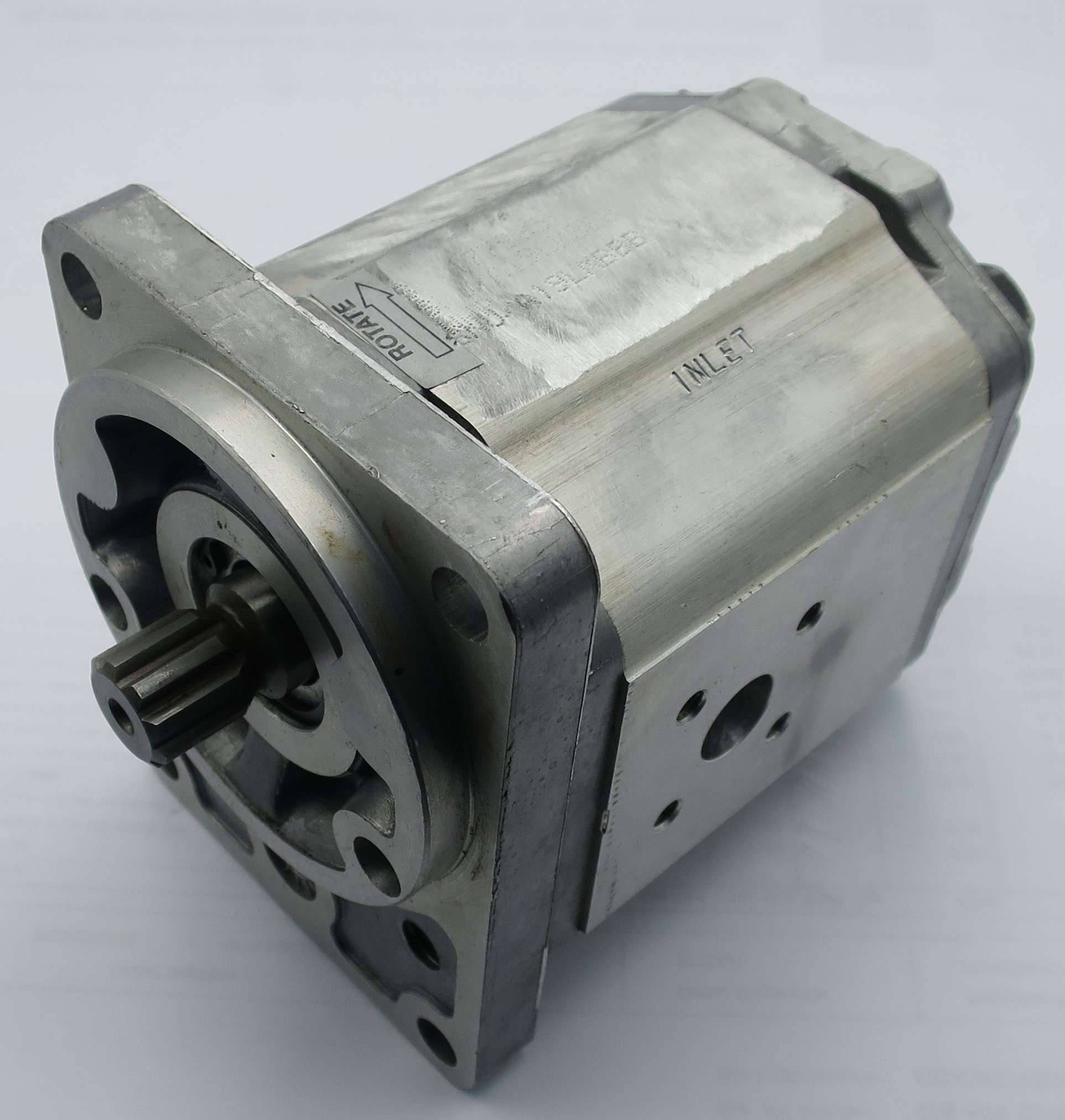 SNU/A19LMBBB A19L SC02 HYDRAULIC GEAR MOTOR White House Products, Ltd