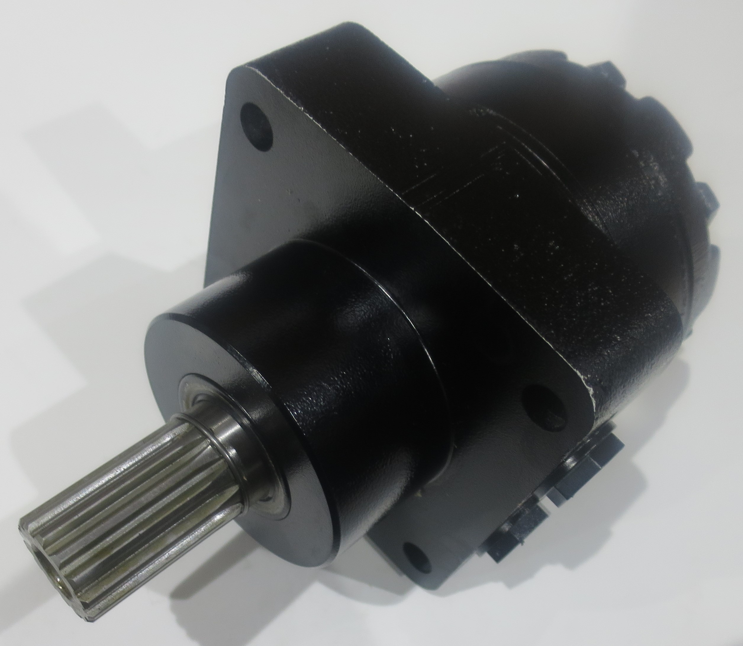 300CC/REV CE WHITE ROLLER STRATOR  